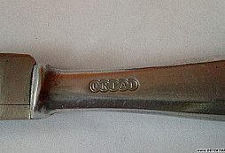 Príborový nôž RAD?