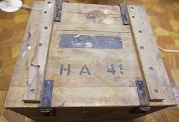 Německá muniční dřevěná bedna