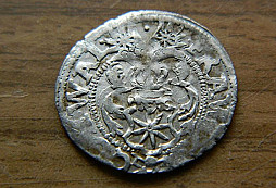 Prosba o určení mincí a knoflíku