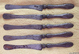 Staré priborove nože