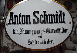 Porcelánová cedule