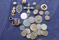 Pár kousků ze země