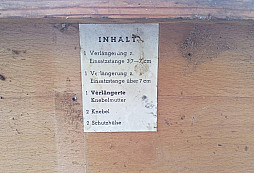 Darovaná bedna k určení