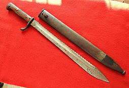 Německý bodák Mauser 1898/05 s pilkou