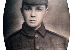 Po 103 letech získaly ostatky vojáka své jméno