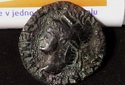 Dotaz na určení knoflíku