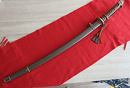 Japonská dôstojnícka katana z obdobia II. svetovej vojny