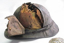 Vzkříšení přilby strážníka RU II.