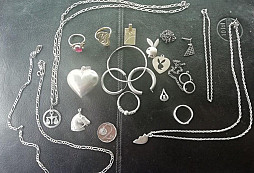 Courání po pláži