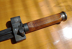 Maďarský bodák 35M