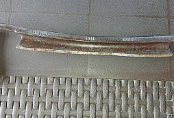 Identifikacia obojrucneho noza