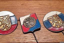 Pomoc s určením odznaků ČSR