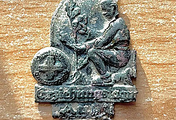 Nevěděl by někdo?