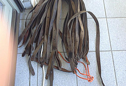 Nejaké upínacie remene