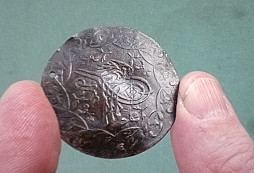 Pomoc s určením  medailonu