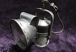 Acetylenová lampa typ 951