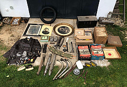 Vyklizení statku před bouráním