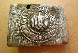 Opasková přezka, 1942 - 1944