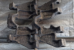 Pásový díl a odznaky