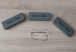 Uloženkové Dienst Brille