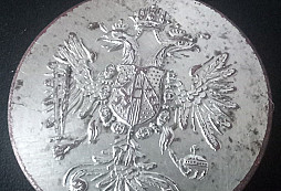 Parádní knoflík a něco k identifikaci