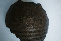 Prosba o bližšiu identifikáciu