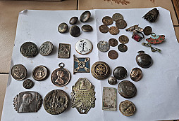 Lesní skládka v sudetech 2