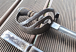 Šabla vz. 24, policajná?