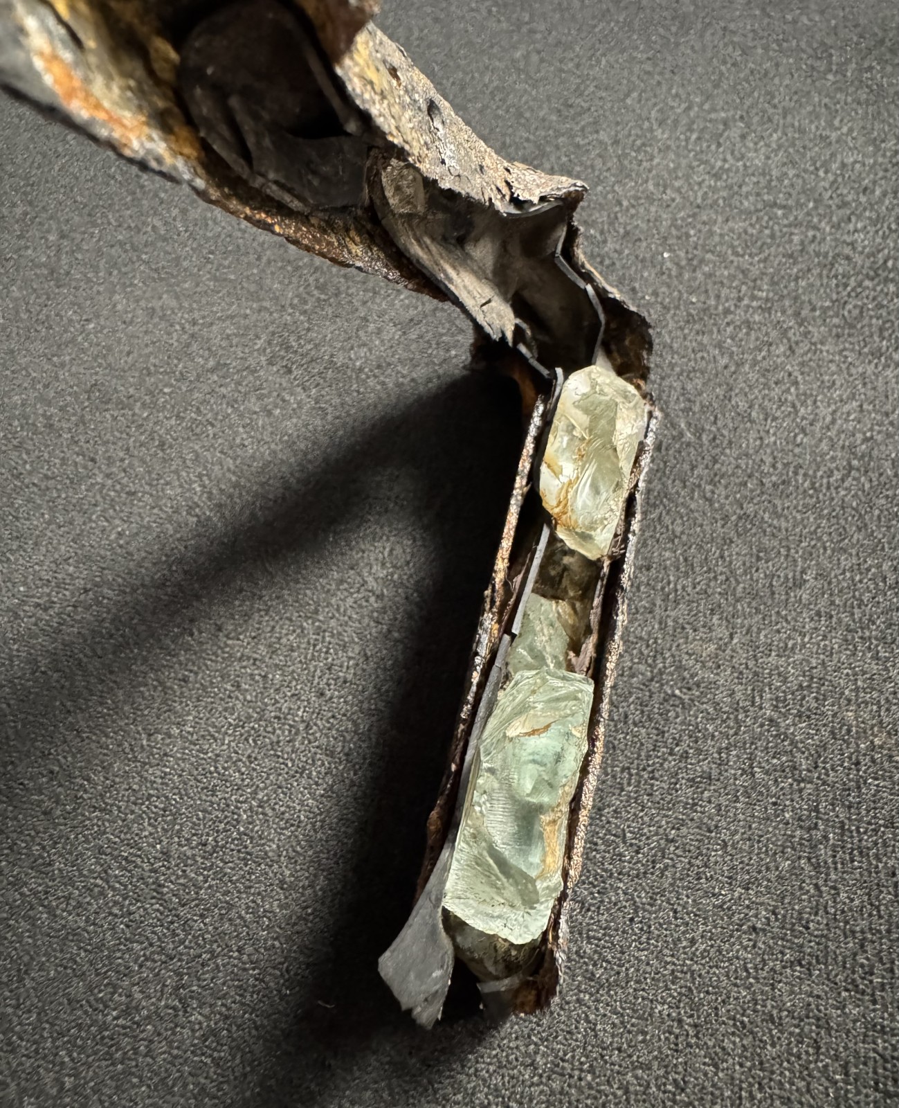 Nálezy z místa havárie F-84F Thunderstreak