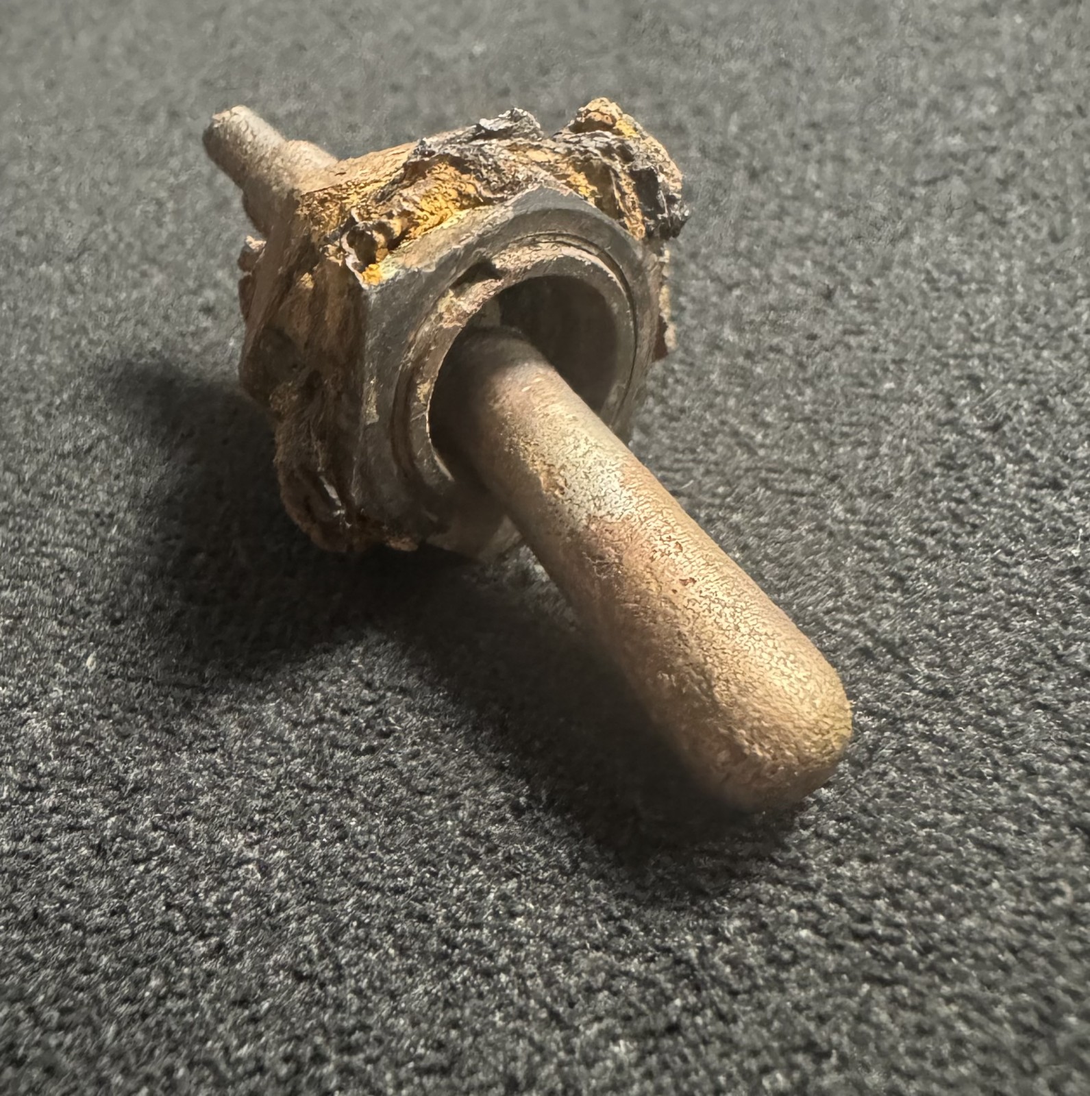 Nálezy z místa havárie F-84F Thunderstreak