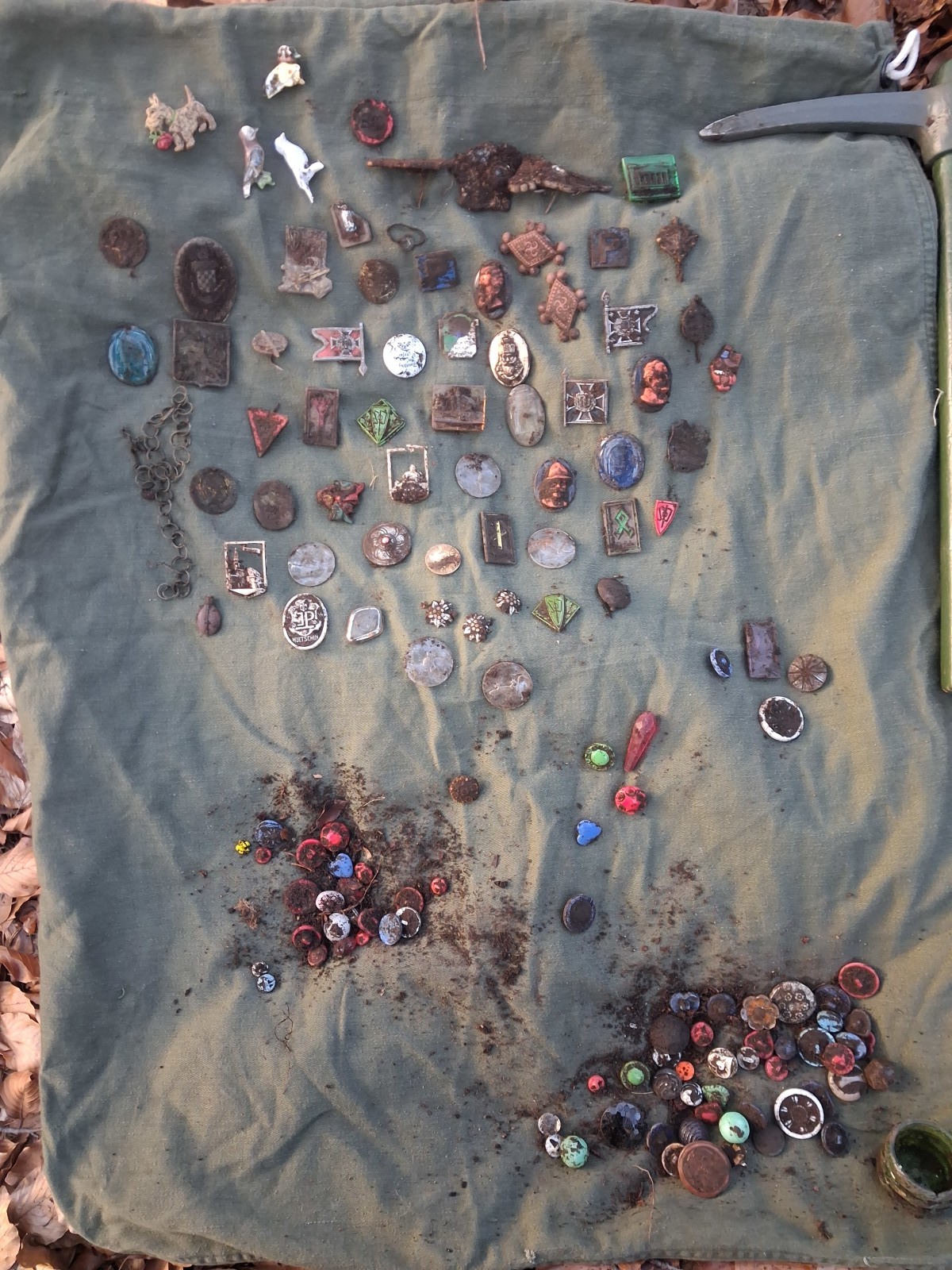 Velikonoční barevnej smeťák