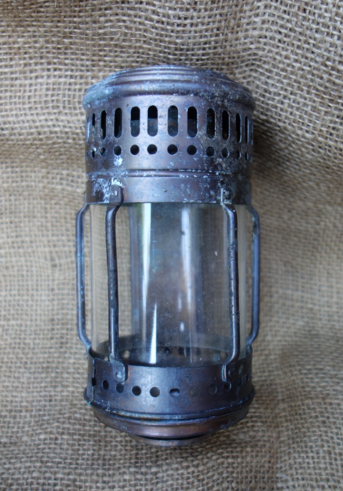 Lampa nouzového osvětlení vagónů říšských drah